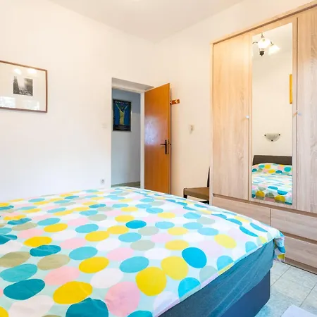 Seaview Apartmán Slatine