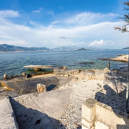 Seaview * Slatine